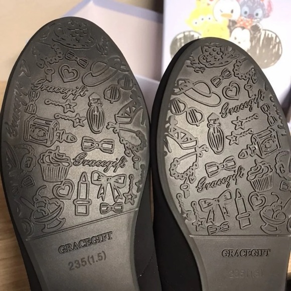 BRAND NEW in box RARE Disney Tsum Tsum x Grace Gift size 235 / 36.5 / US 6 - Picture 8 of 8